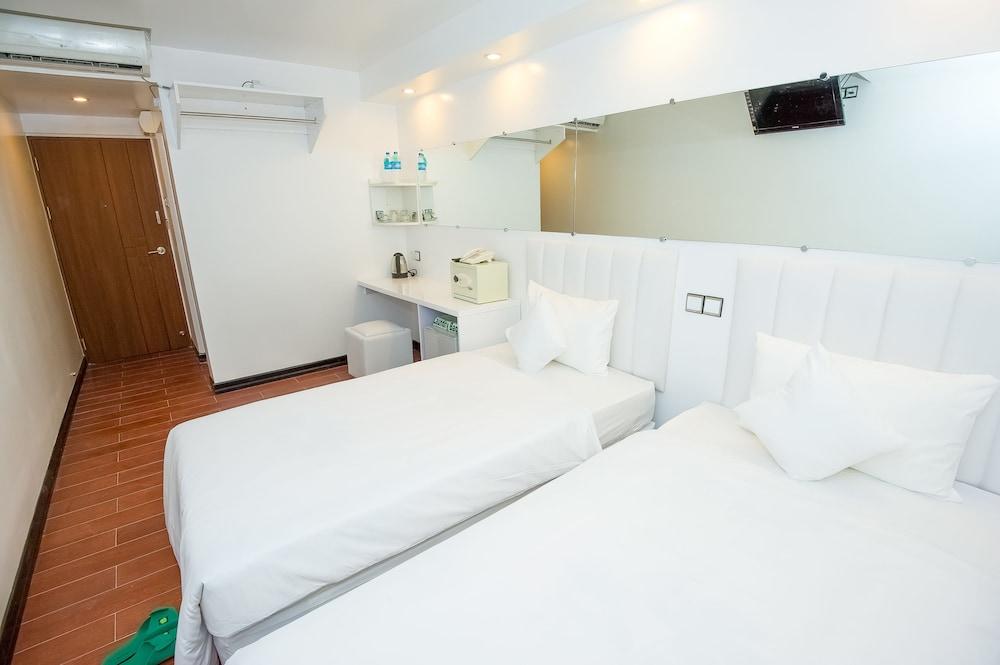 Clover City Center Hotel Yangon Exterior foto