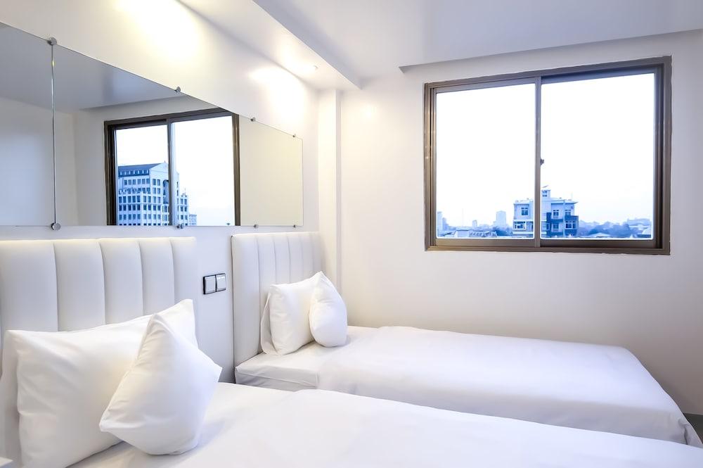 Clover City Center Hotel Yangon Exterior foto