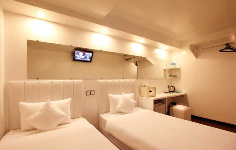 Clover City Center Hotel Yangon Exterior foto