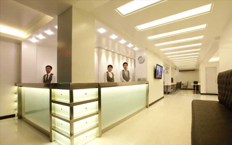 Clover City Center Hotel Yangon Exterior foto