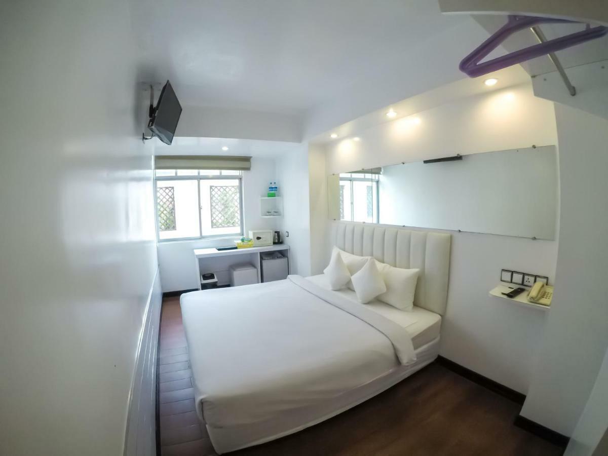 Clover City Center Hotel Yangon Exterior foto
